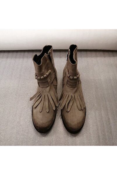 Butik Tülin Kadın Hakiki Deri Süet Kum Mumlu Koyu Gölgeli Fermuarlı Püsküllü ...