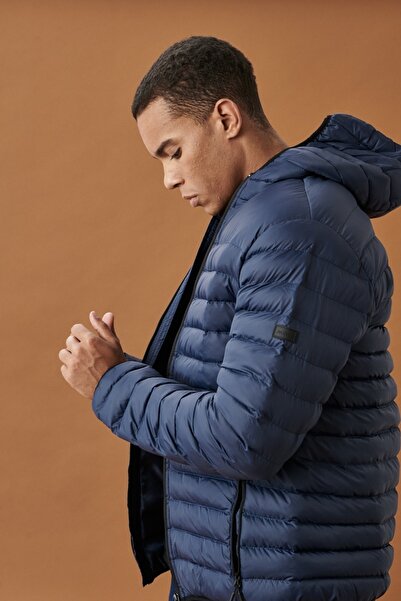 AC&Co / Altınyıldız Classics Pánský ležérní kabát v námořnické modré Standard Fit Ultra Light Proof Cold Proof