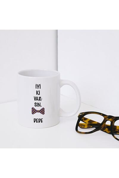 Öz Kupa يسعدني أن يكون لديك كوب مطبوع عليه جدك