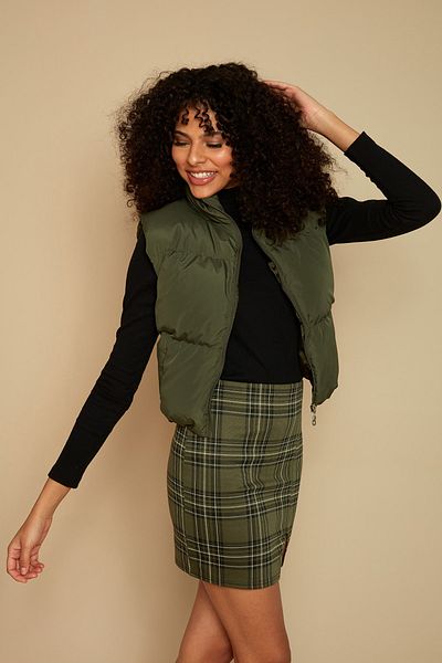 Select Moda Women's Khaki Stand Collar Puffer Vest with Pockets