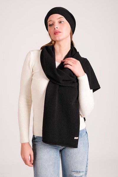 CHUBA Women's Melange Soft Button Scarf Beanie Set Black 23w505