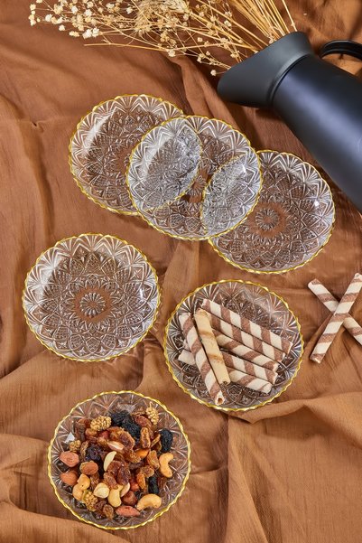 Zeryas Home 6 Gilded Crystal Glass Plates
