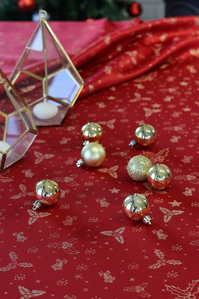 LUFA HOME Jacquard Christmas Tablecloth 233