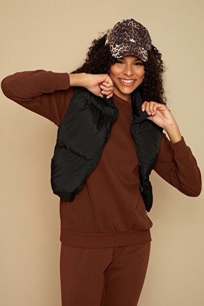 Select Moda Γυναικείο μαύρο γιλέκο με όρθιο γιακά και τσέπες