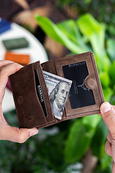 Garbalia Magnet Crazy Leather Brown Unisex Card Holder Wallet