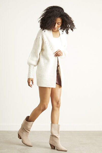 Mimoza Πλεκτό Ζακέτα με λεπτομέρεια Pompom και ελαστικά μανίκια-Μπεζ