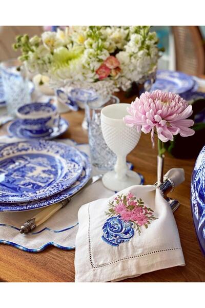 Tunesi Home Blue Blanc Vazo Işlemeli Servis Peçetesi