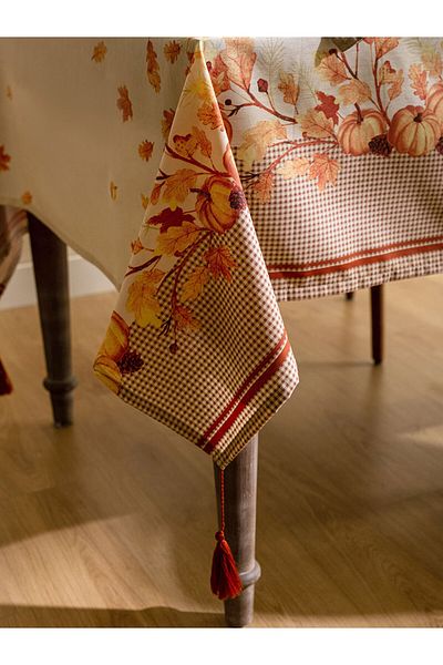 LC Waikiki Printed Tassel Detailed Tablecloth 150X220 cm