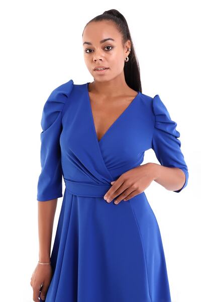 lovebox Rochie albastră cu mâneci prințesă din țesătură creponată 073