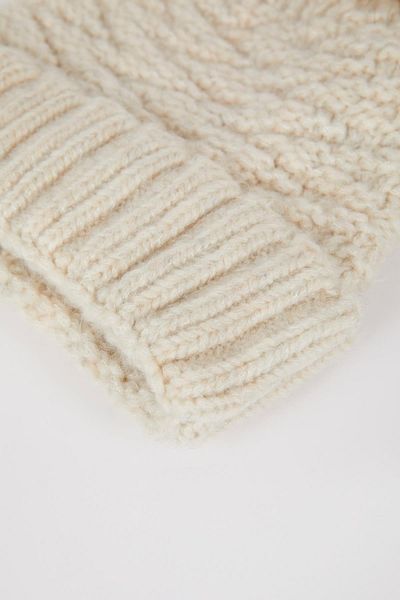 DeFacto Women's Pompom Knitwear Beret