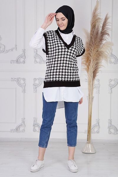 ilmek Women's Black and White Goose Feet Patterned Knitwear Sweater