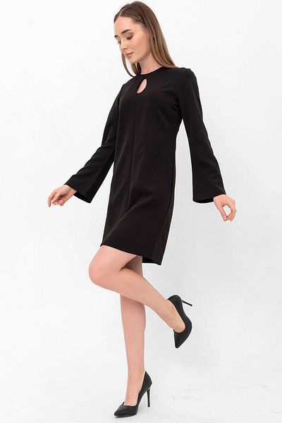 Laranor Black Drop Collar Half Spanish Sleeve Crepe Dress