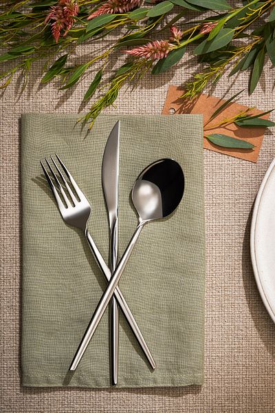 Emsan Alya 84 Piece Cutlery Set for 12 Persons with Luxury Box