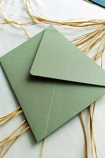 Dekorden Dirty Green Invitation Envelope, 13x18 Cm.