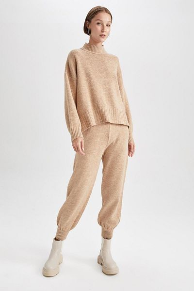 DeFacto Pullover - Beige - Oversized
