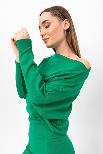 Laranor Green Bat Sleeve Boat Neck Knitwear Dress Height and Collar Opening Adjustable