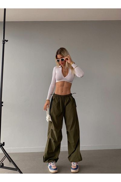 Laleli Butik Pantaloni de damă din țesătură parașută de culoare kaki