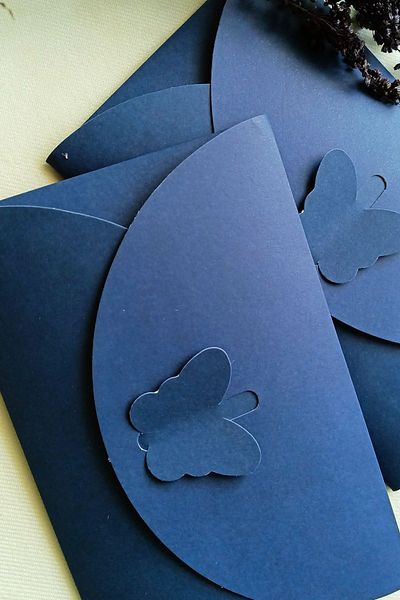 Dekorden 11X17 cm 100 Pieces Butterfly Buckle Invitation Envelope