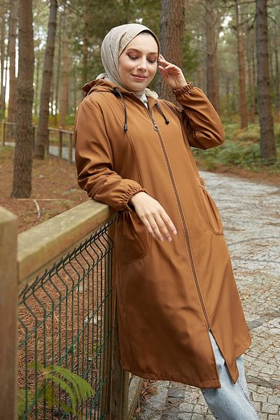 InStyle Aryes Fleecemantel mit Kordelzugtaschen – Hellbraun