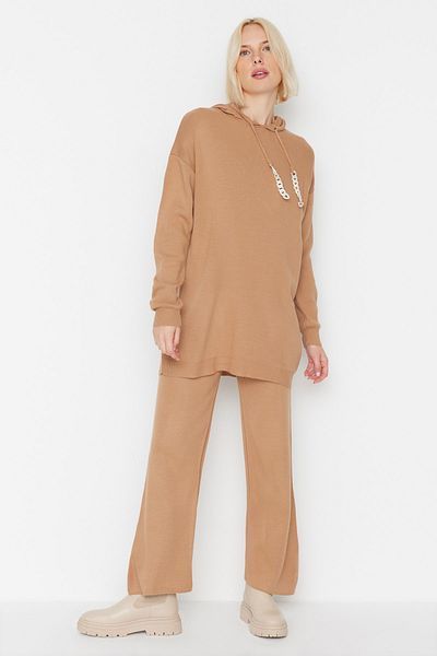 Trendyol Modest Camel Strings Chain részletes pulóver-nadrág kötöttáru készlet TCTAW23US00117