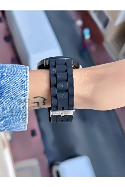 Q&Q Unisex Kol Saati Silikon Kordon Spor Model Su Geçirmez 2 Yıl Garantili