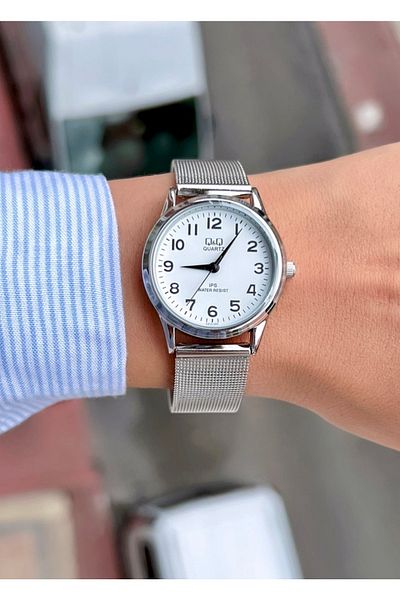 Q&Q Women's Wristwatch Waterproof Original Product