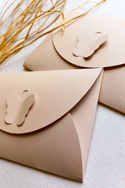 Dekorden 11X17 cm 100 Pieces Butterfly Buckle Invitation Envelope