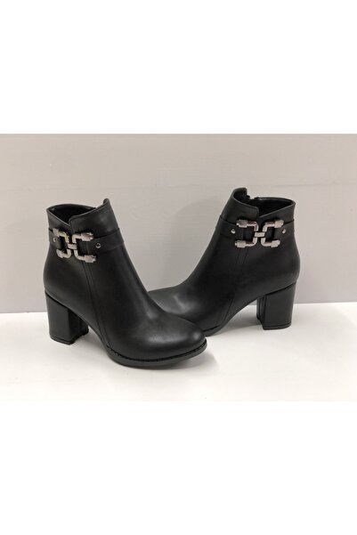 KAFKASLAR AYAKKABI Короткі чоботи на товстому каблуці з ланцюжковими деталями