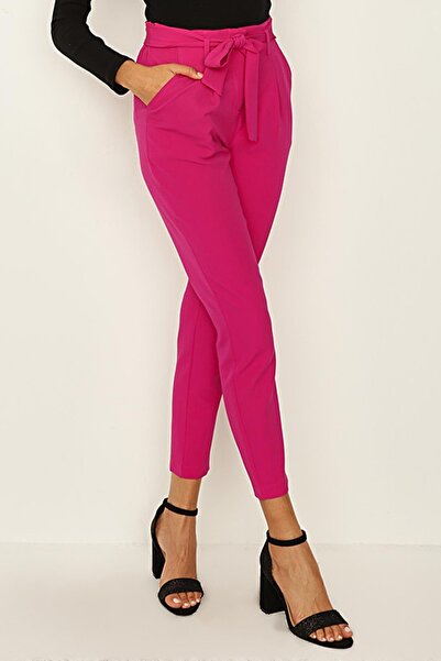 Select Moda Pantaloni de țigară de damă cu curea roz până la gleznă