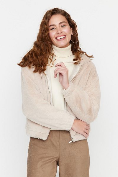 Trendyol Collection Oversize plyšový kabátek - s kapucí, Ecru, Twoaw23Mo00301