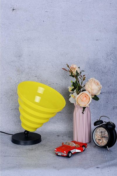 Art&Gift Facto Decorative - Floor Corner and Garden Lighted Floor Lamp Lampshade, Yellow