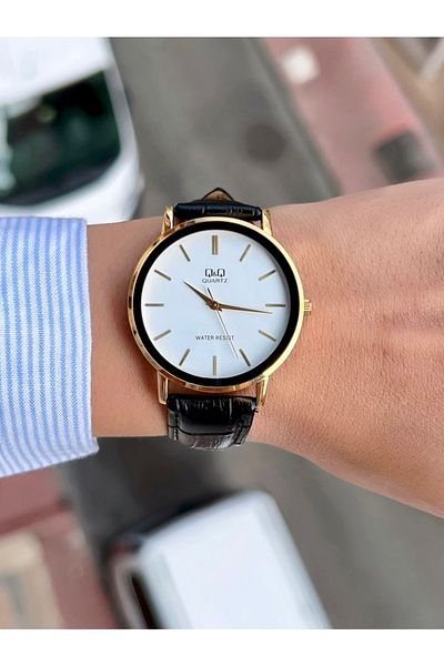 Q&Q Women's Wristwatch Leather Cord Waterproof
