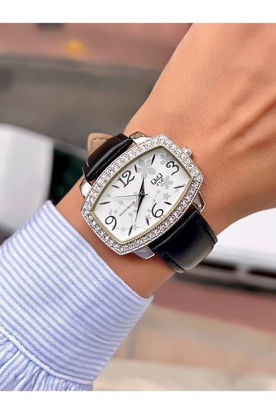 Q&Q Women's Wristwatch Leather Cord Waterproof