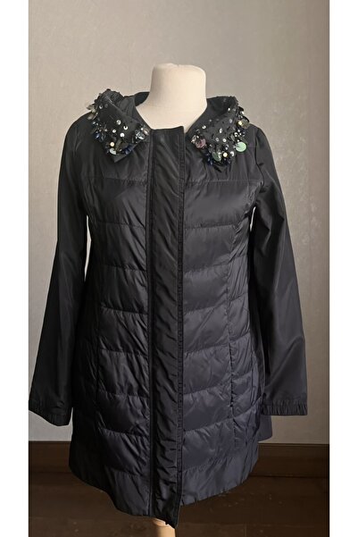 Kübra Tekin Taş Ve Boncuk Işlemeli Trençkot