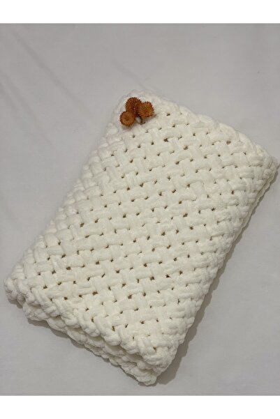 Berrak Alize Puffy Hand Knitted Blanket