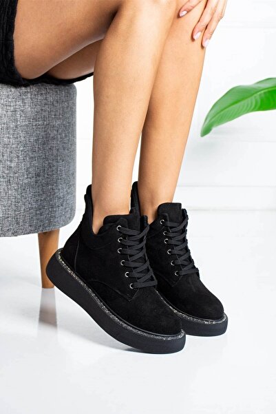 Stilbagshoes Liz Taş Detaylı Bağcıklı Süet Kadın Botie Siyah