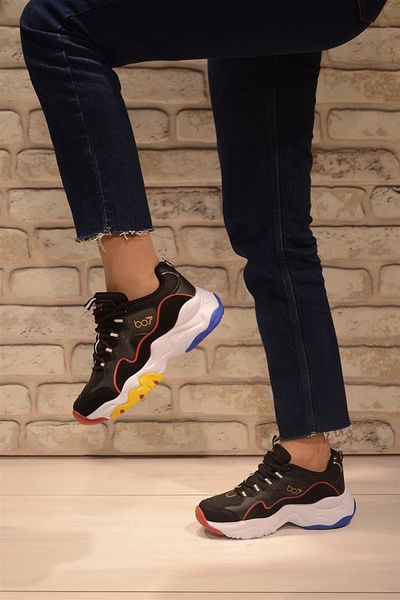 Isy Women's Black-red Thick Sole Sports Sneaker Shoes