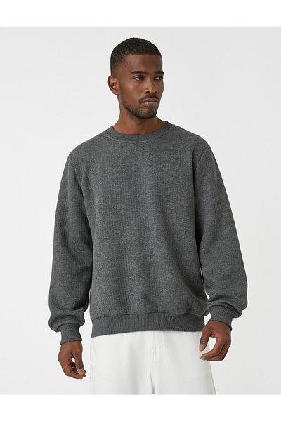 Koton Basic Textured Sweatshirt Crew Neck