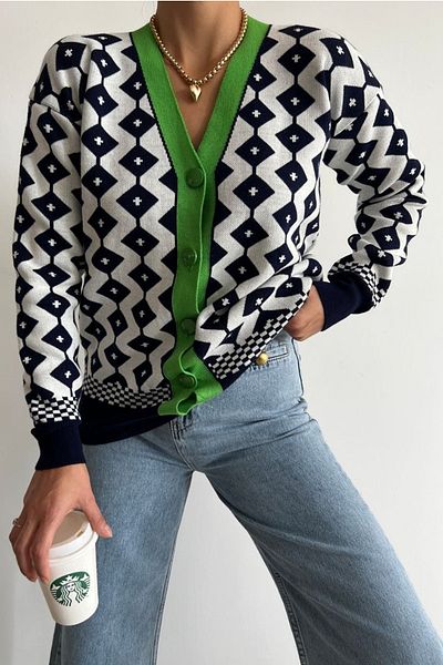 lovebox Women's Patterned Button Detailed Green Striped V-Neck Knitwear Cardigan 0179