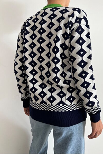 lovebox Women's Patterned Button Detailed Green Striped V-Neck Knitwear Cardigan 0179