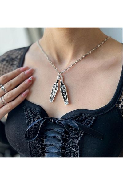 Touz My Vision Gothic Skull Design Necklace