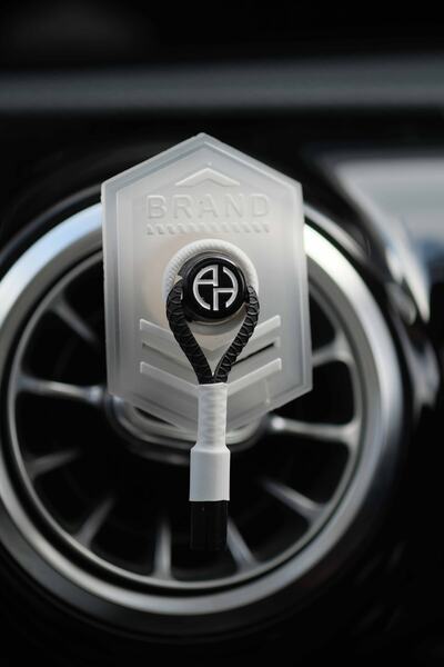 TASARIM ARABAM ATİKE ELİF AKIN No 3 '' Brand '' Klima Koku