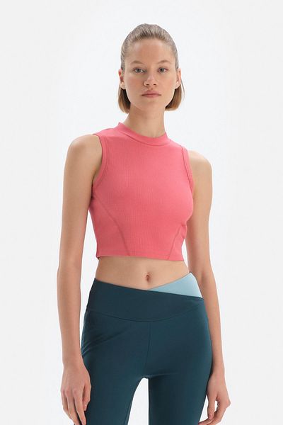 Dagi Tile Crew Neck Sleeveless Undershirt