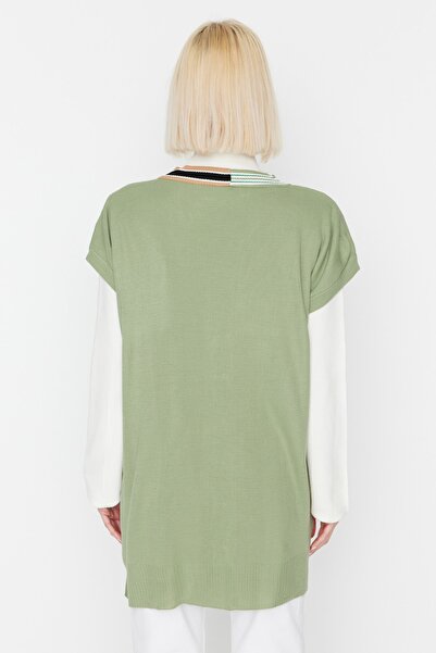 Trendyol Modest Mint Collar Stripe Detailed Knitwear Sweater TCTAW22UV0002