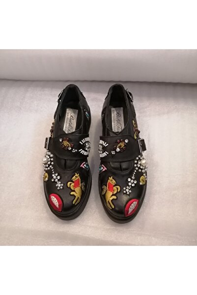 Butik Tülin Kadın Hakiki Deri Siyah Çok Renkli Nakışlı Taş Süslü Bantlı Tokal...