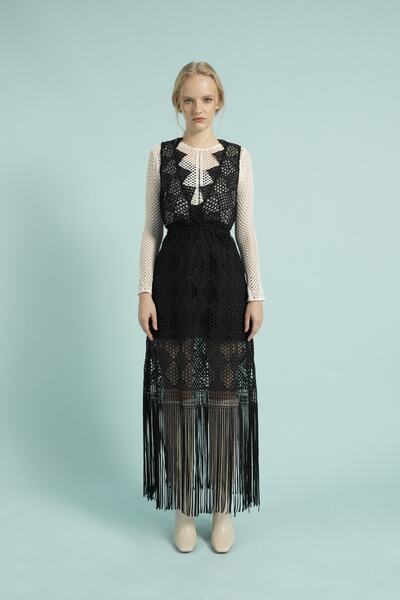 By Mare Style KELLY-Kadın Siyah V Yaka Püskül Detaylı Plaj Elbisesi