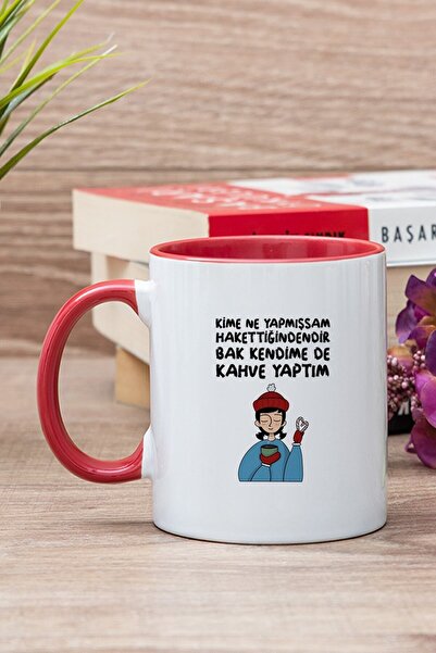 Hediyedukkani Kırmızı Bak Kendime De Kahve Yaptım Baskılı Kupa Bardak