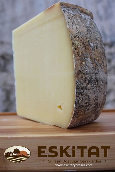 ESKİ TAT Eski Kars Kaşarı 1 Kg
