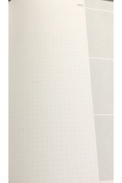 Lizy 14x20 см бележник с твърди корици и точки - 144 листа