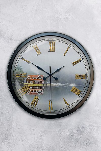 Kasva Concept Gift 40 cm Black Metal Field Wall Clock